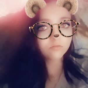 Meet your Posher, Karley